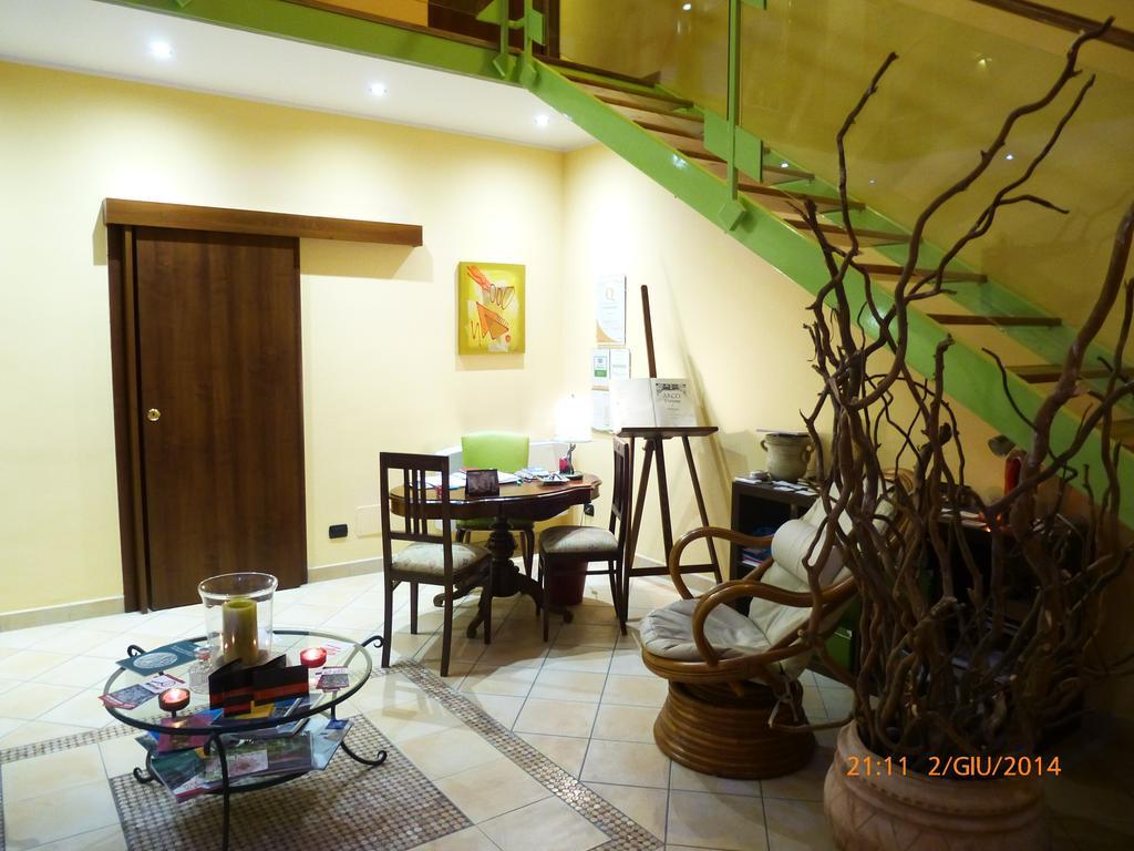 B&B Domus Traiani Benevento Exterior photo