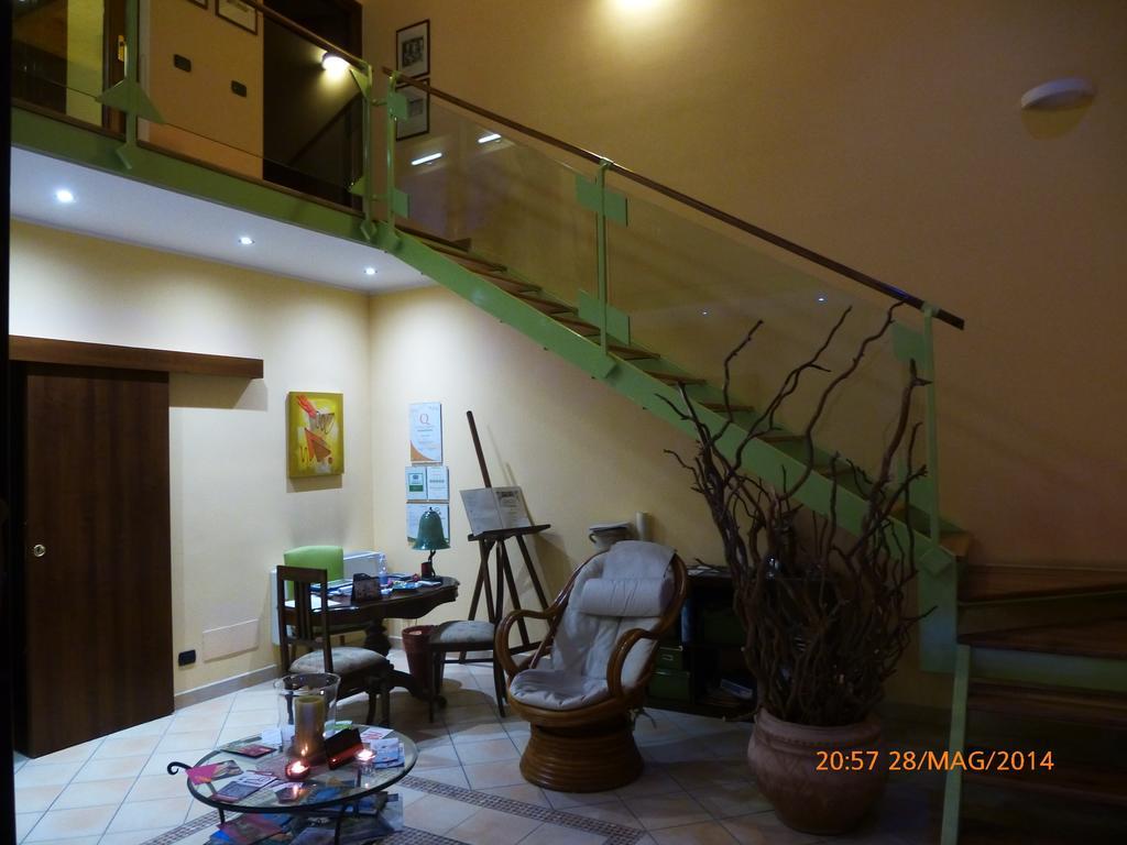 B&B Domus Traiani Benevento Exterior photo