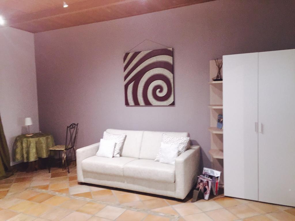 B&B Domus Traiani Benevento Exterior photo