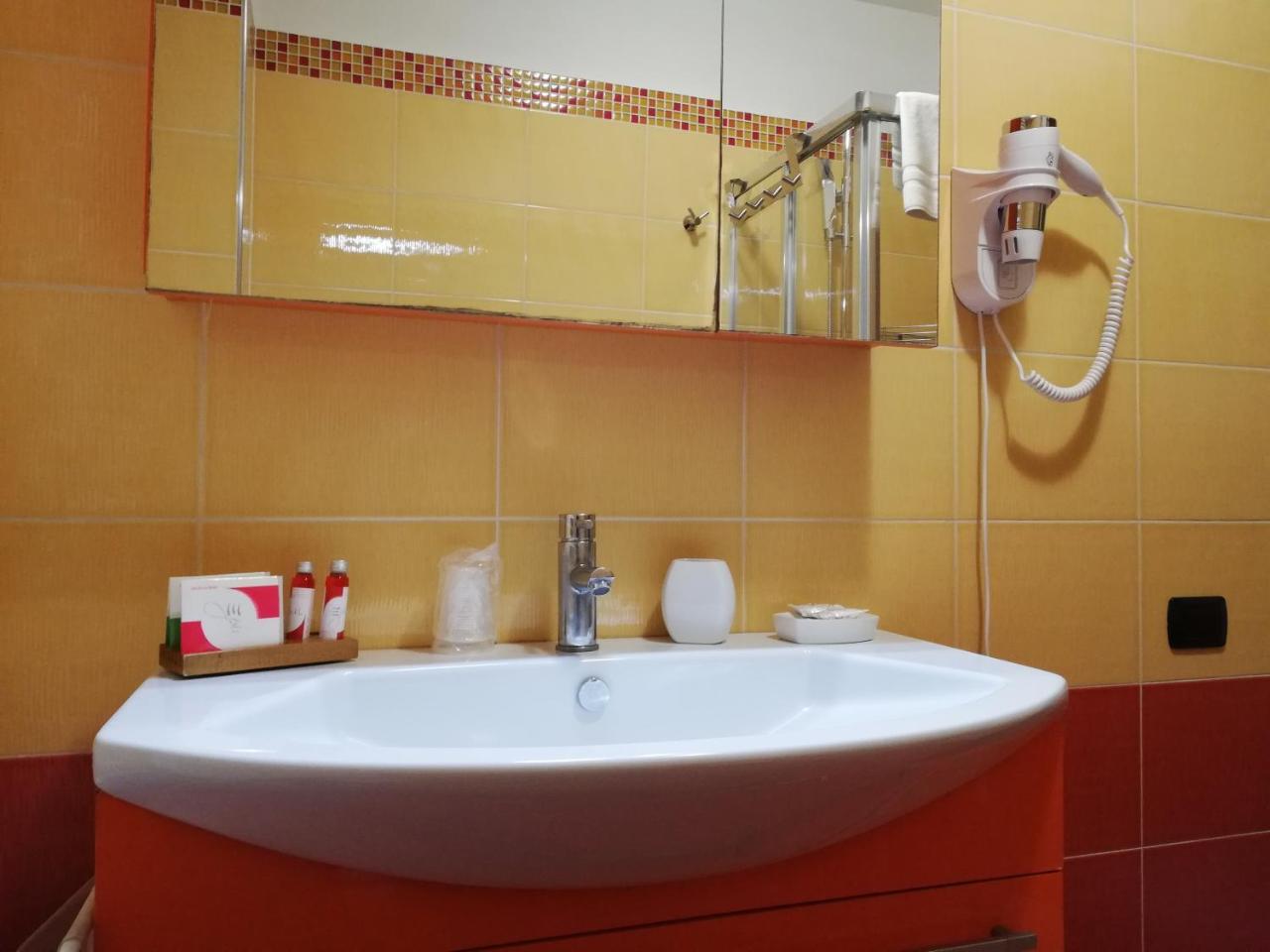 B&B Domus Traiani Benevento Exterior photo